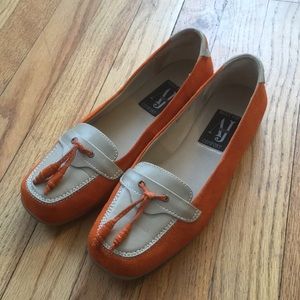 AJ Valenci women’s orange vintage shoes size 8M